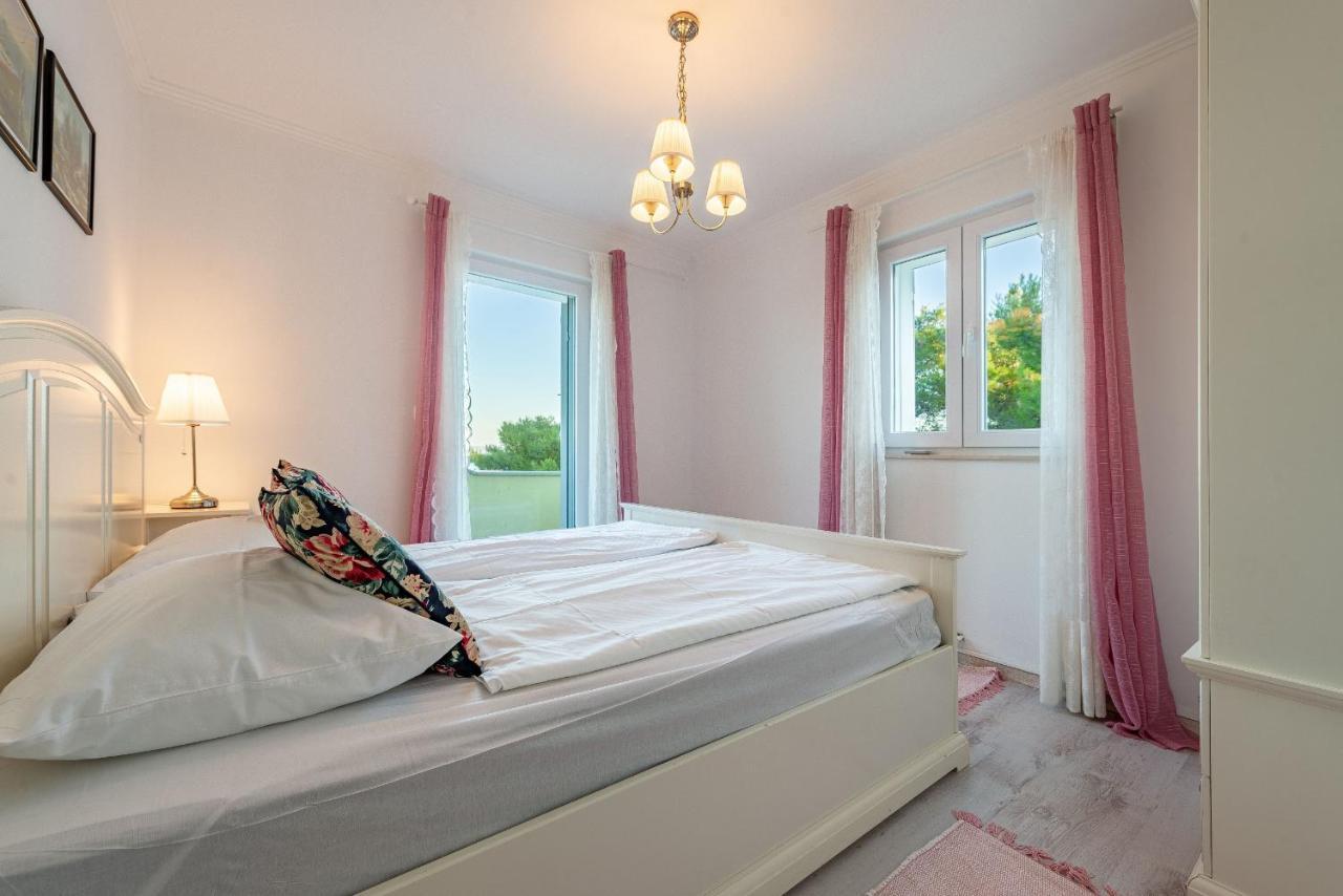 Villa Tatijana Zadarvillas Kukljica Exterior foto