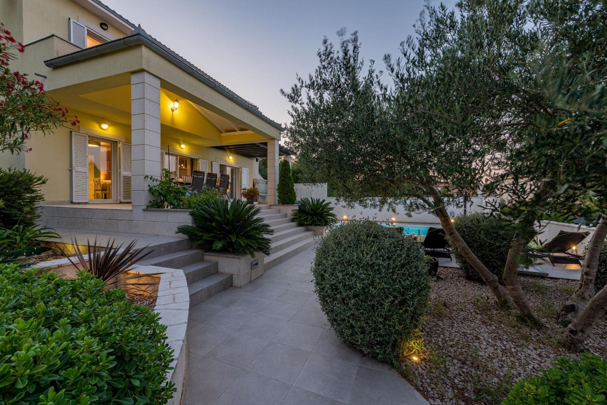 Villa Tatijana Zadarvillas Kukljica Exterior foto