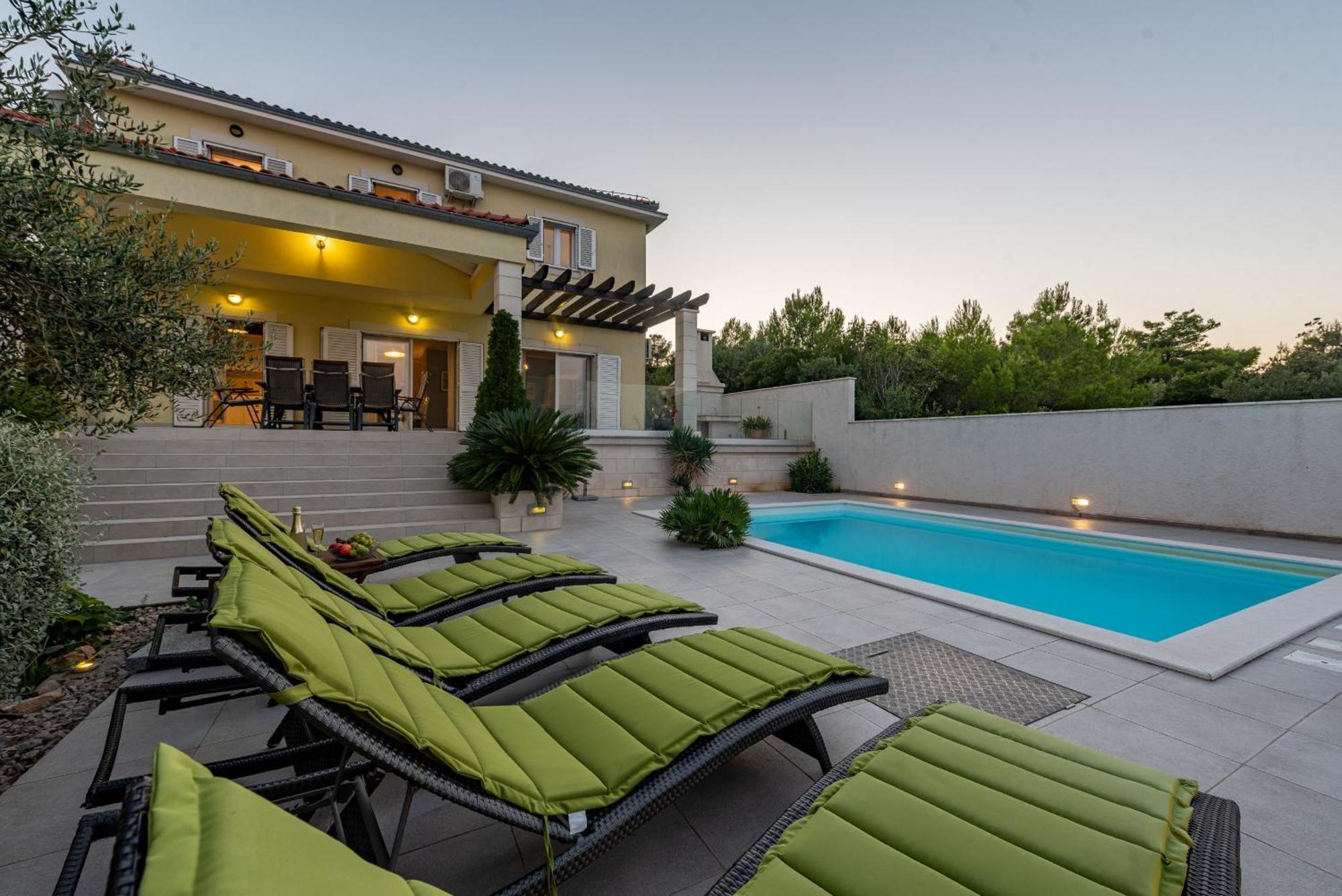 Villa Tatijana Zadarvillas Kukljica Exterior foto